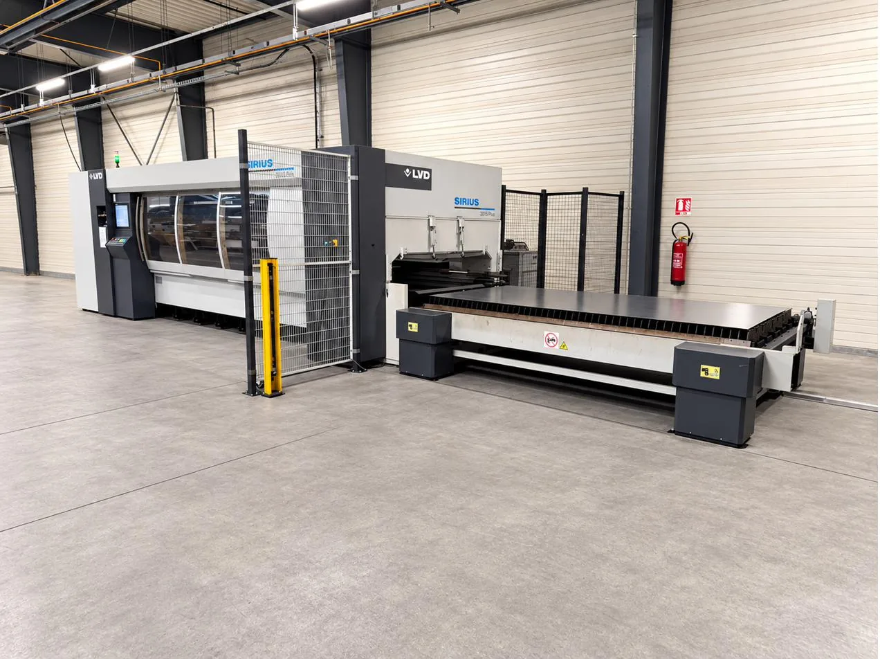 Laser LVD Sirius 3015 Plus dans l'atelier de Bléneau