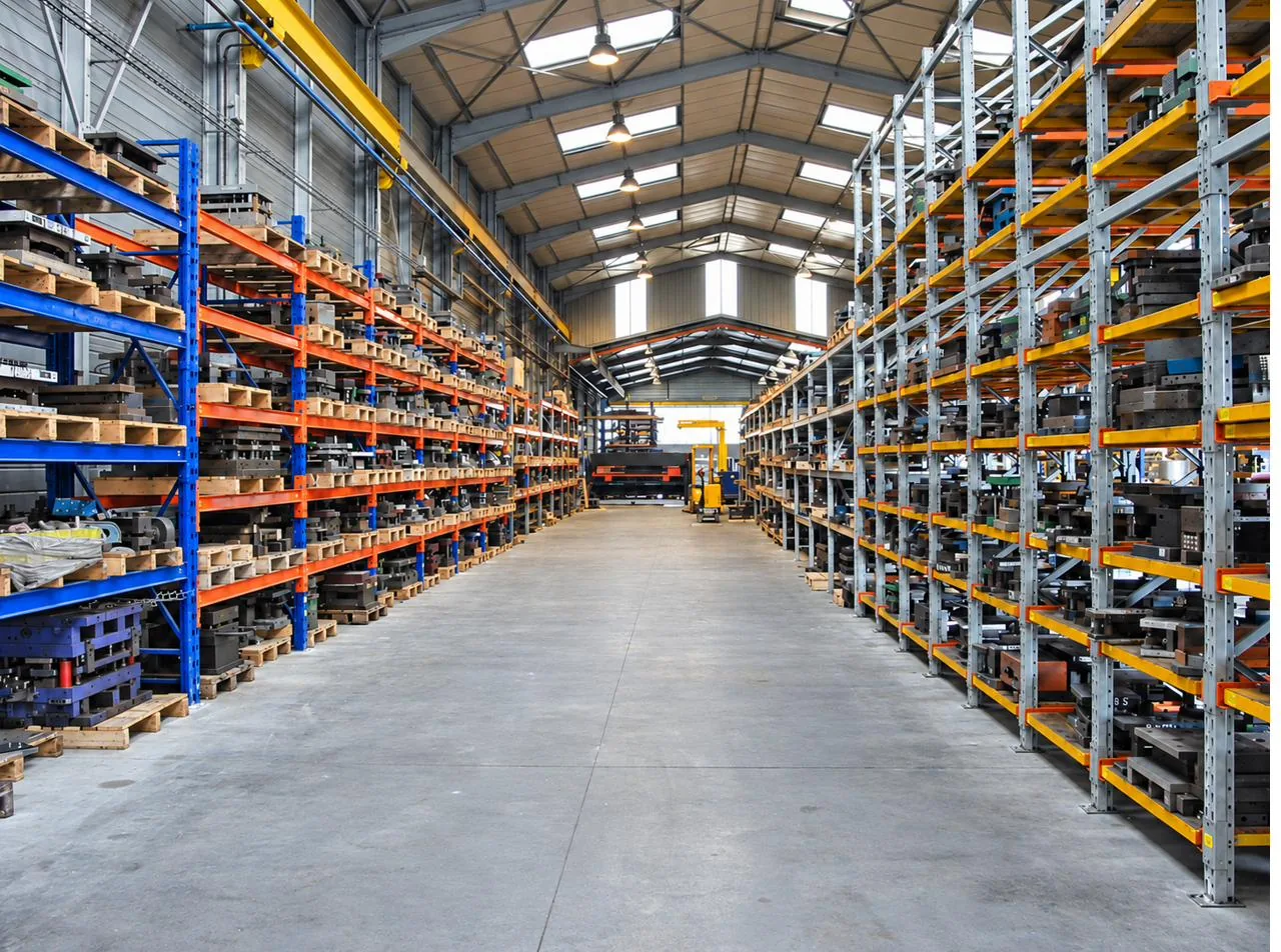 Magasin d'outillages d'emboutissage